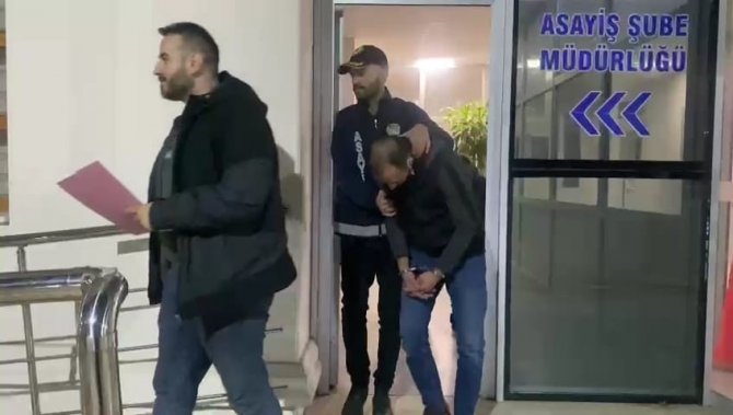 Araçtan 50 Bin Lira Değerinde Malzeme Çalan Hırsızlar Yakalandı