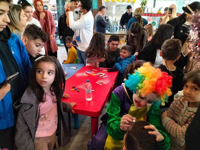 Köyceğiz’de Çocuklar Kendileri İçin Düzenlenen Etkinlikte Eğlendi