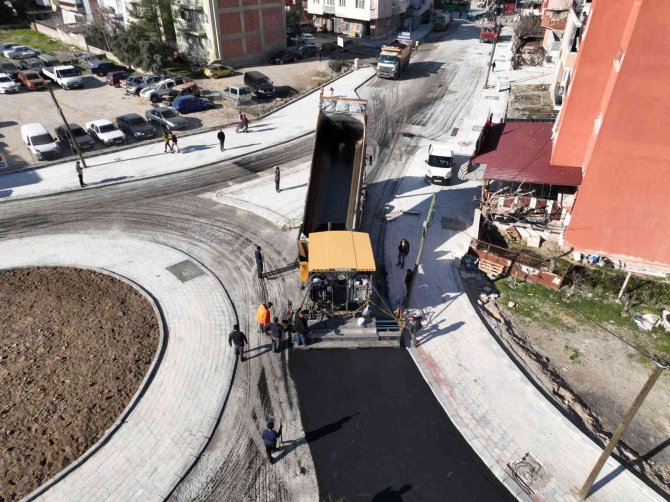 Sümer’de Yol Ve Kaldırım Çalışmaları Sürüyor