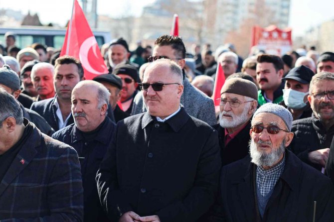 İ̇sveç’te Kuran-ı Kerim’e Yapılan Saygısızlık Sivas’ta Kınandı