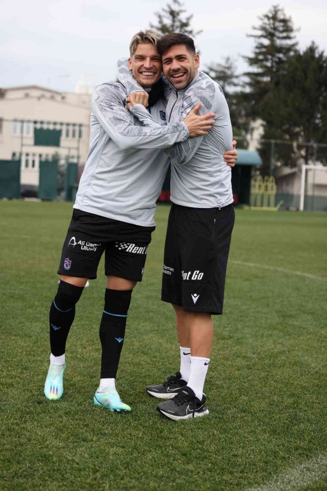 Trabzonspor’da Yüzler Gülüyor