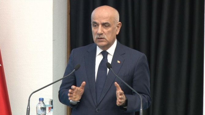 Bakan Kirişci’den Yerel Yönetimlere Çağrı: "Sudaki Kayıp Ve Kaçakları Mutlaka Önlememiz Gerekir"