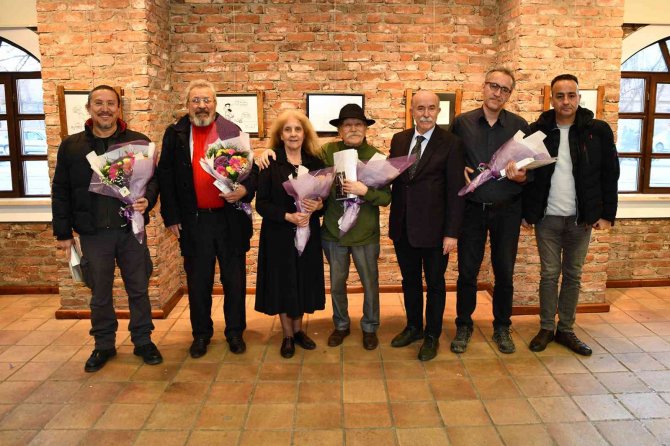 Geleceğin Karikatüristlerinin Sergisi Beğeni Topladı