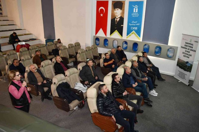 Üreticilere Tarımsal Üretimde Tahmin Ve Erken Uyarı Sistemleri Tanıtıldı