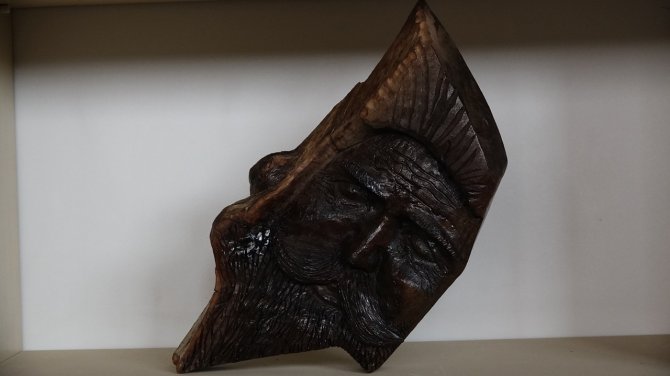 Pandemide Hobi Olarak Başladığı İşi, Sanata Çevirdi: Ağaçtan Heykeller Yapıyor