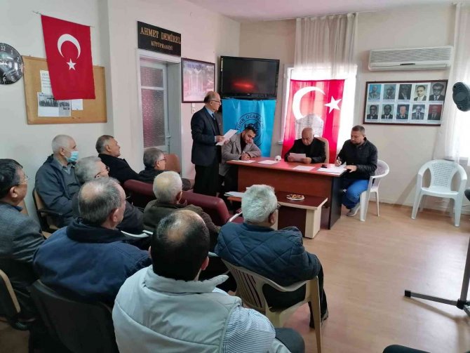 Türk Ocakları’nda Yeni Başkan Ednan Aras Oldu
