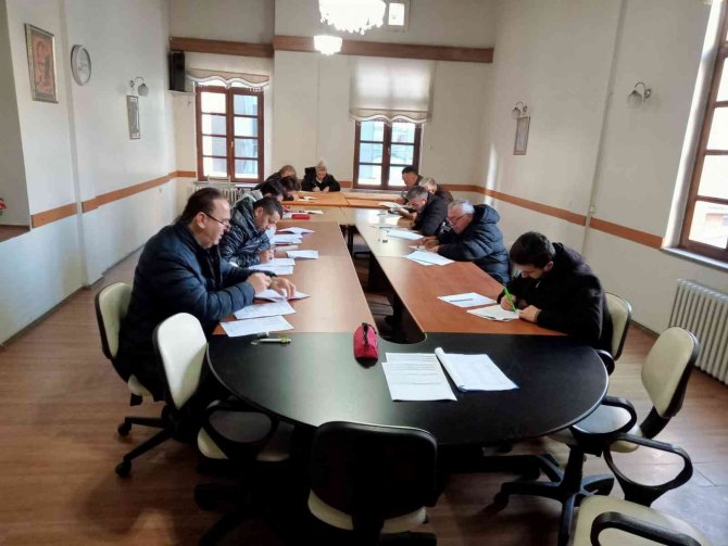 Ünlü, “Myb Zorunlu Oldu, Cezalar Kesilip Dükkanlar Kapatılabilir”