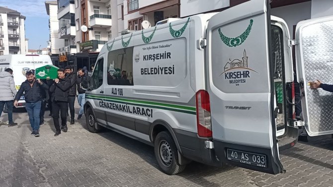 Otomobilin Arka Koltuğunda Yaşanan Her Şeyi İzledi