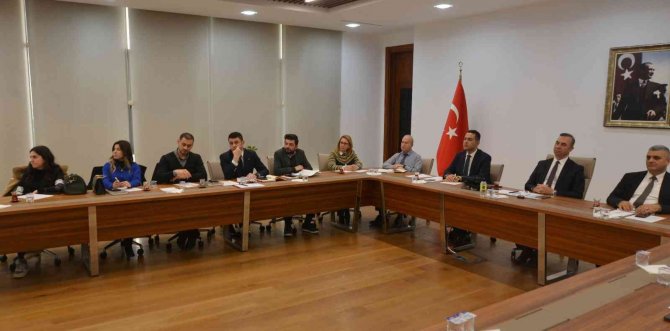 Arge Ve Tasarım Merkezleri İ̇stişare Toplantısı Atü’de Yapıldı