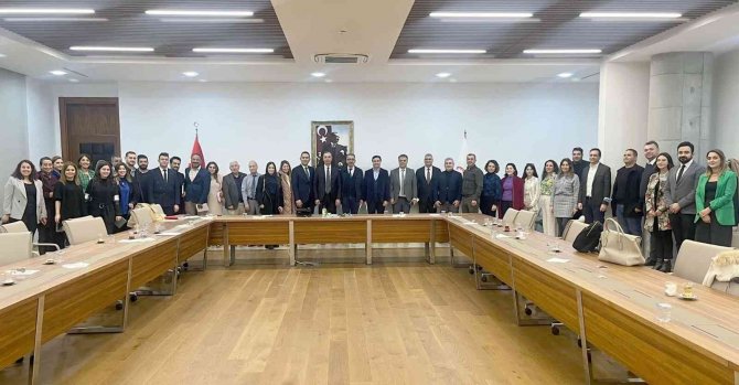 Arge Ve Tasarım Merkezleri İ̇stişare Toplantısı Atü’de Yapıldı