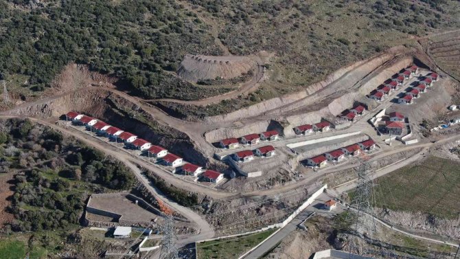 Heyelan Mağdurları Evlerine Kavuşuyor