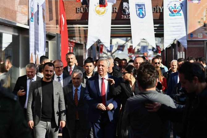 Başkent’te Bir İlk: Abb Gökkuşağı Yabancı Dil Eğitim Merkezi Açıldı