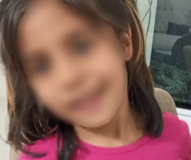 Kızını Taciz Eden Zanlı Tahliye Olunca Annesi İsyan Etti: "Tecavüze Mi Uğraması Lazım"