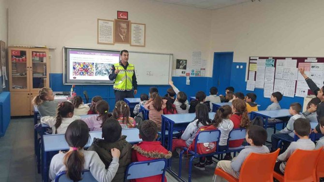 Aydın’da 420 Öğrenci “Trafik Dedektifi” Oldu