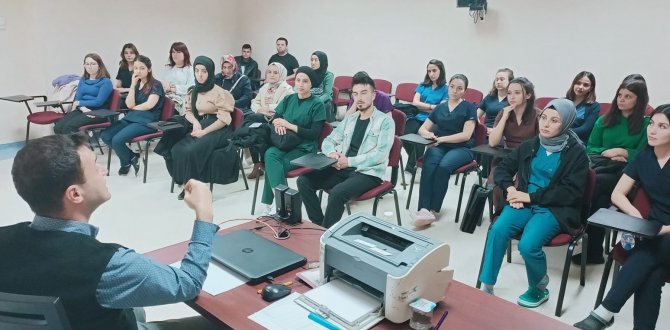 Nazilli Devlet Hastanesi’nde Yeni Personellere Oryantasyon Eğitimi Verildi