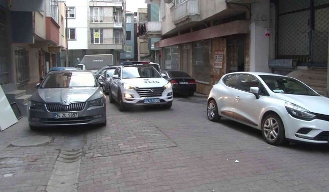 Bahçelievler’de Silahlı Kavga: 2 Yaralı