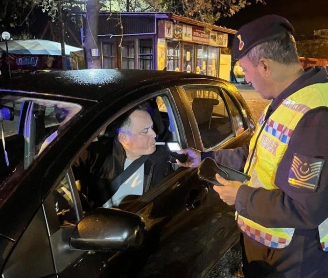 Edremit’te Jandarmadan ’Şok’ Denetim