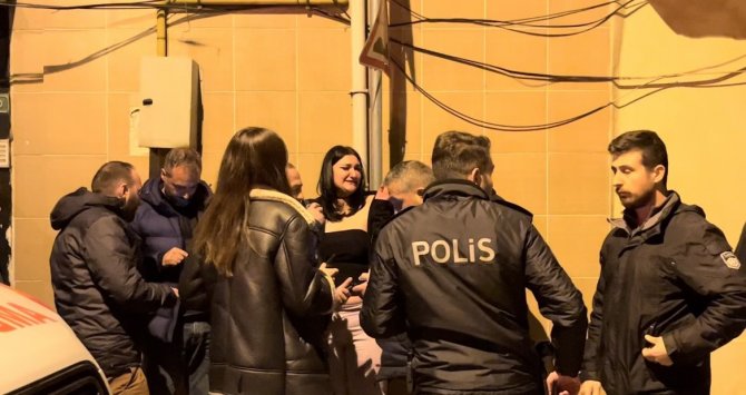 Aşık Olduğu Solist Kadını Başından Vurdu, Olay Yerinden Böyle Kaçtı