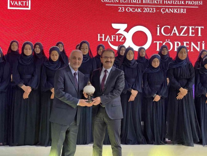 Çankırı’da 30 Hafız İcazet Aldı