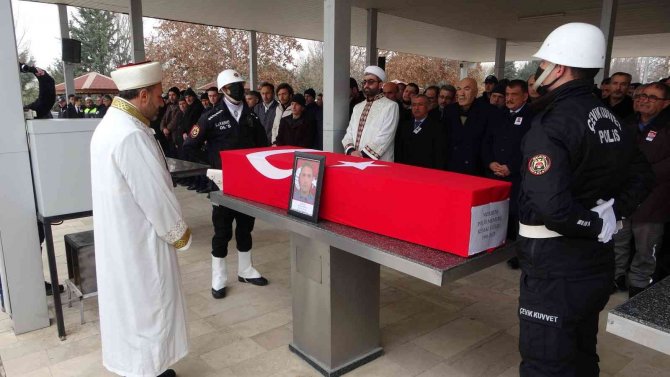 Kazada Hayatını Kaybeden Polis Memuru Son Yolculuğuna Uğurlandı