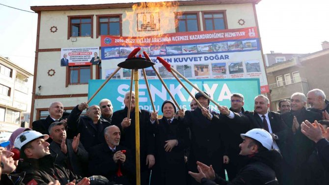 Büyükşehir Şenkaya’daki Yatırımlarının Açılışını Yaptı