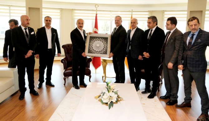 Tekli: "Savunma Sanayi Ve Dijital Dönüşüm Konusunda Çalışma Yürütüyoruz"