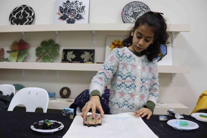 İ̇zgi̇m’de Çocuk Atölyeleri Başladı