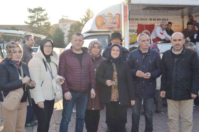 Tavşanlı’da Lokma İkramı