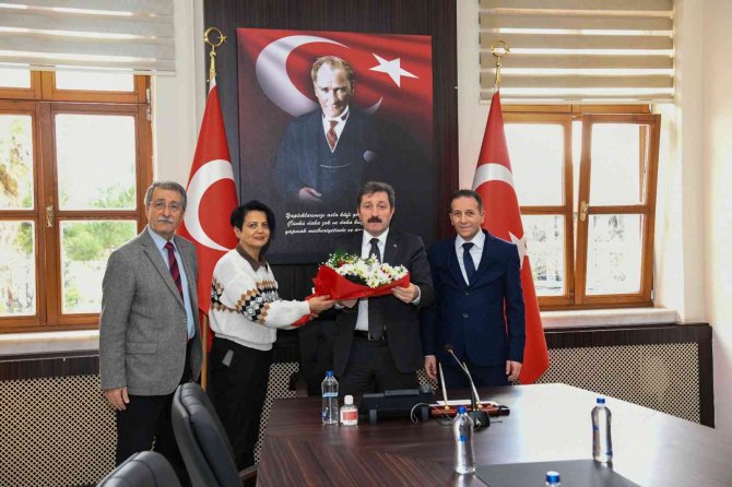 Şehit Aileleri Ve Gazilerden Vali Tavlı’ya Ziyaret