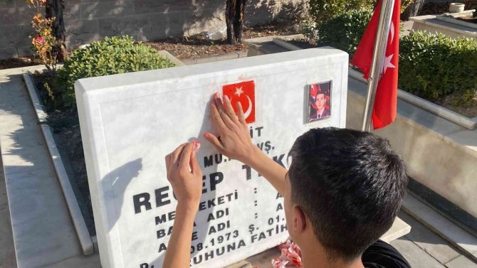 Lise Öğrencilerinden Duygulandıran Davranış