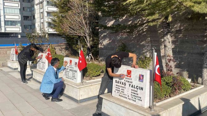 Lise Öğrencilerinden Duygulandıran Davranış