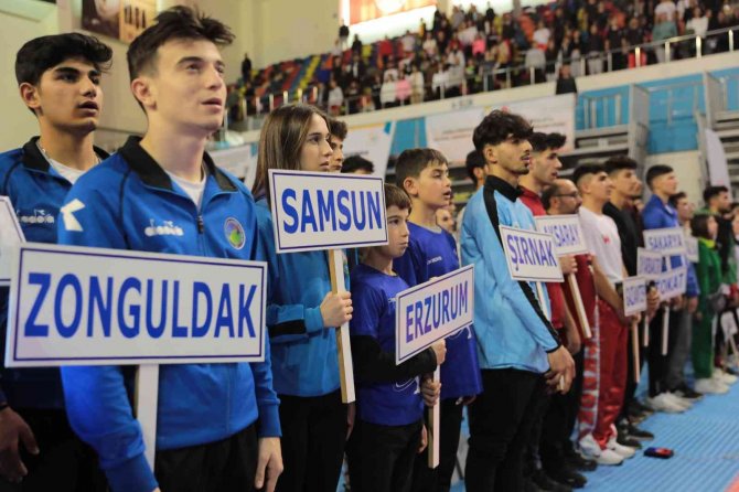 Şanlıurfa’da 6 Bin 500 Sporcu Minderde Ter Dökecek