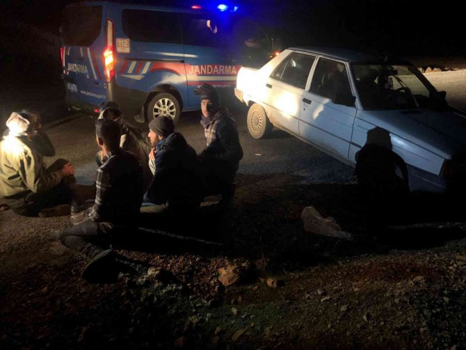 Şanlıurfa’da 83 Kaçak Göçmen Yakalandı