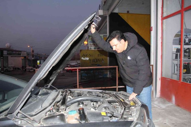 İ̇nternetten Aldığı Motor Yağı Sahte Çıkınca, Aracında 50 Bin Tl’lik Zarar Oluştu