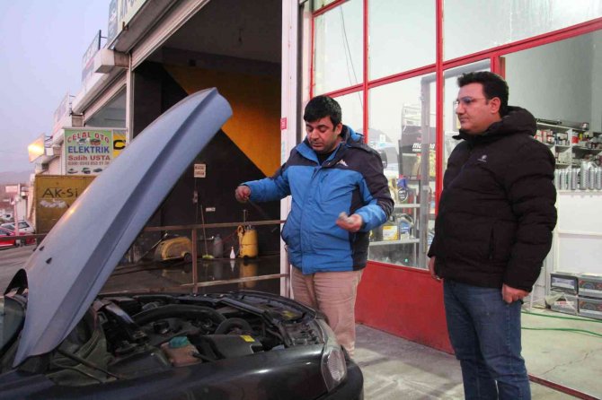 İ̇nternetten Aldığı Motor Yağı Sahte Çıkınca, Aracında 50 Bin Tl’lik Zarar Oluştu