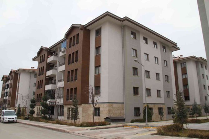 Ak Parti Elazığ Eski Milletvekili Açıkkapı: ’’Dünyanın Hiçbir Ülkesinde Karşılaşılamayacak Büyüklükte Bir Toplu Konut Yapımına Geçildi”