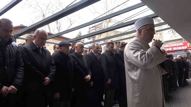 Bakan Kirişci, Yalova’da Cenaze Törenine Katıldı