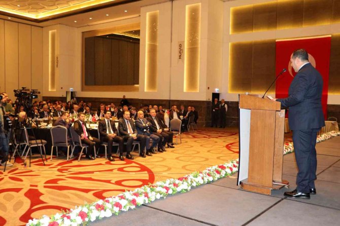 Tarım Ve Orman Bakanı Kirişci: "Çiftçi Evinde Oturacak Tarlasındaki Sulama Sistemine Elindeki Cep Telefonundan Müdahil Olacak”