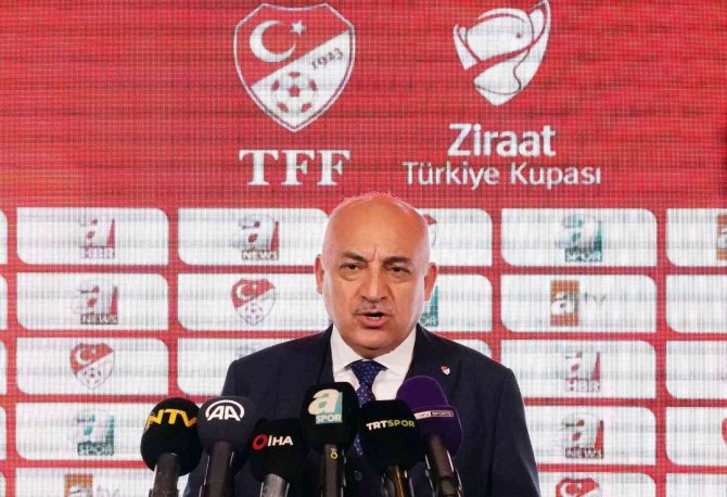 Mehmet Büyükekşi: “Futbolun Güzelliklerini Öne Çıkarmamız Gerekiyor”