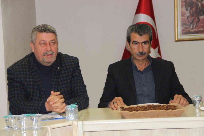 Oda Başkanlarından ’Gönül Rahatlığıyla Kuru Üzüm Yiyin’ Çağrısı