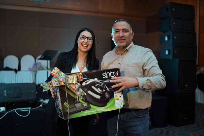 Hilton’dan 12. Ekip Motivasyon Gecesi