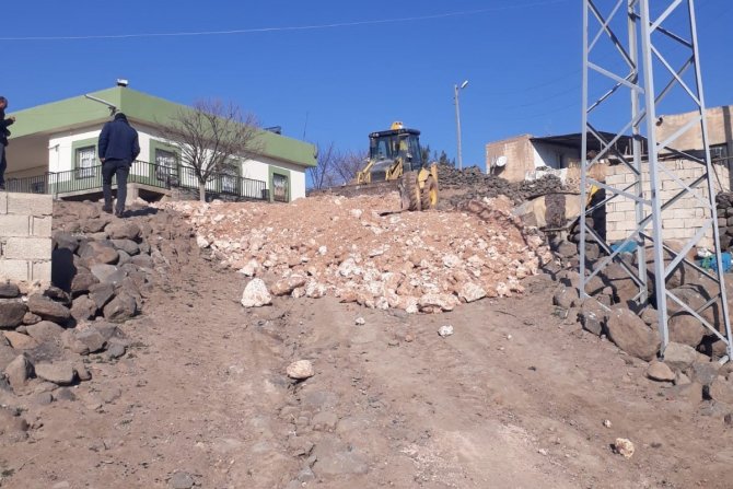 Viranşehir’de Stabilize Yol Çalışması