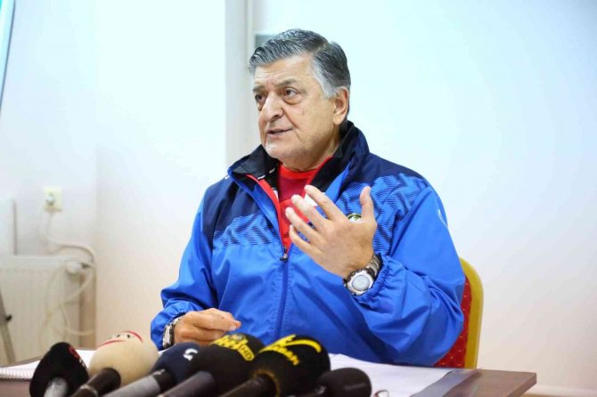 Yılmaz Vural: "Sonuç Olarak Bir Belanın İçine Soktuk Kendimizi"