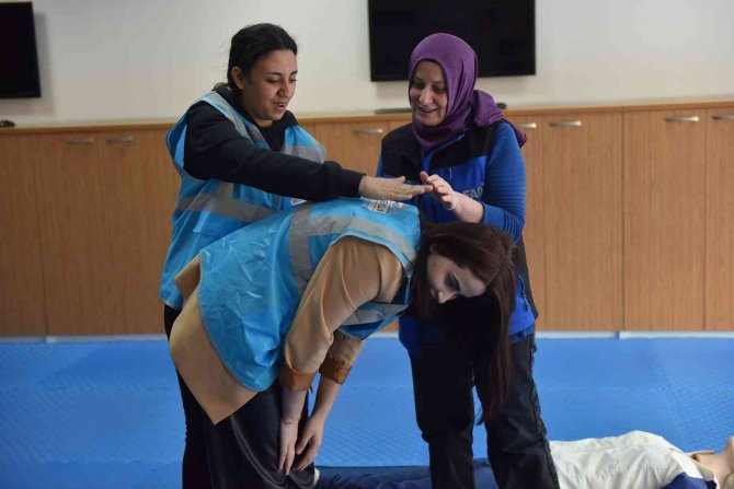 Yıldırım’da Gençlere Uygulamalı Afet Eğitimi