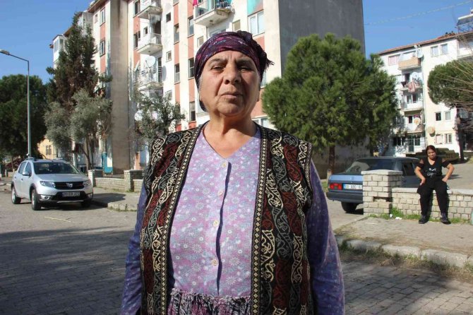 Aydınlı Romanlar: "Cumhurbaşkanımız Romanların Reisi, Onu Çok Seviyoruz"