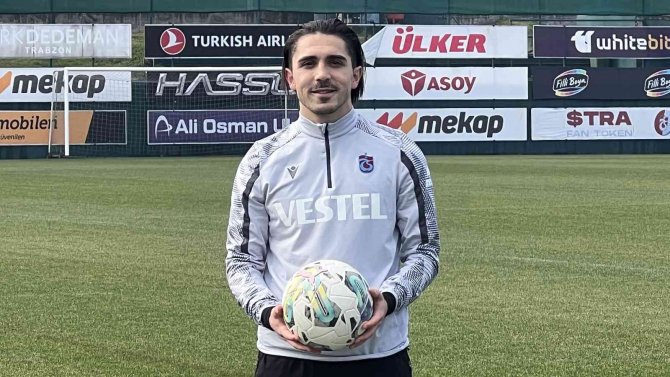 Abdülkadir Ömür: "Yarıştan Kopmuş Değiliz"