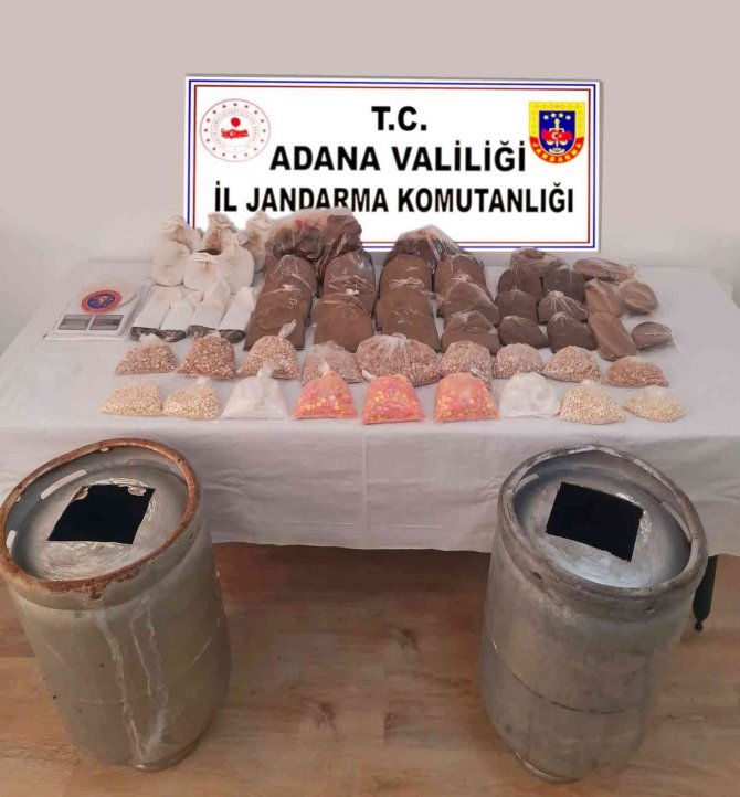 Adana’da 28 Bin 286 Adet Uyuşturucu Hap Ele Geçirildi