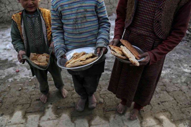 Afganistan’da Dondurucu Soğuklar Nedeniyle Can Kaybı 157’ye Yükseldi