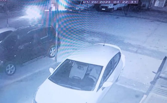 Domates Yüklü Kamyonetin Çalınma Anları Kamerada