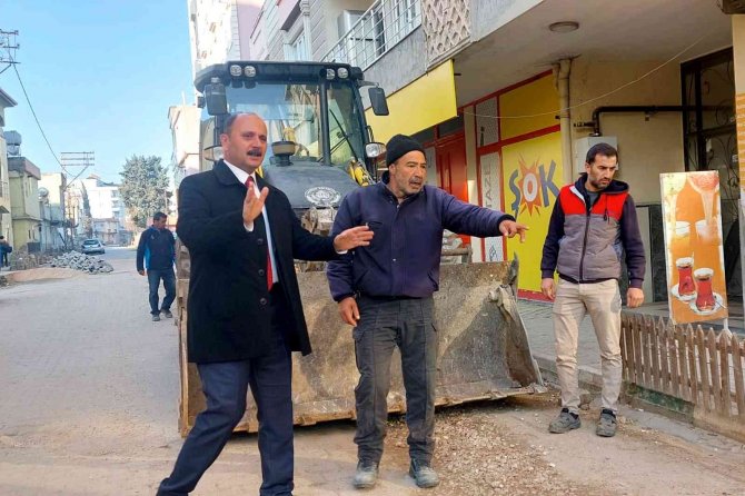 Araban’da Bozulan Yollar Onarılıyor